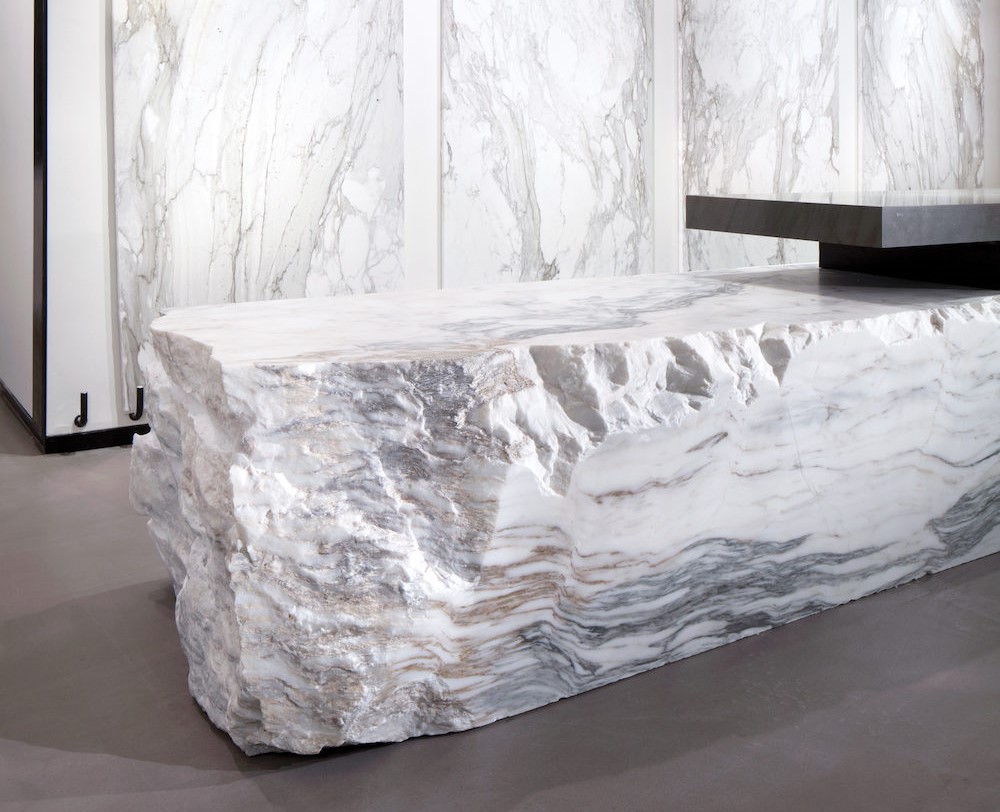 Why A Natural Stone Facade Is an Ultimate Aesthetic Choice for Hospitality Infrastructure