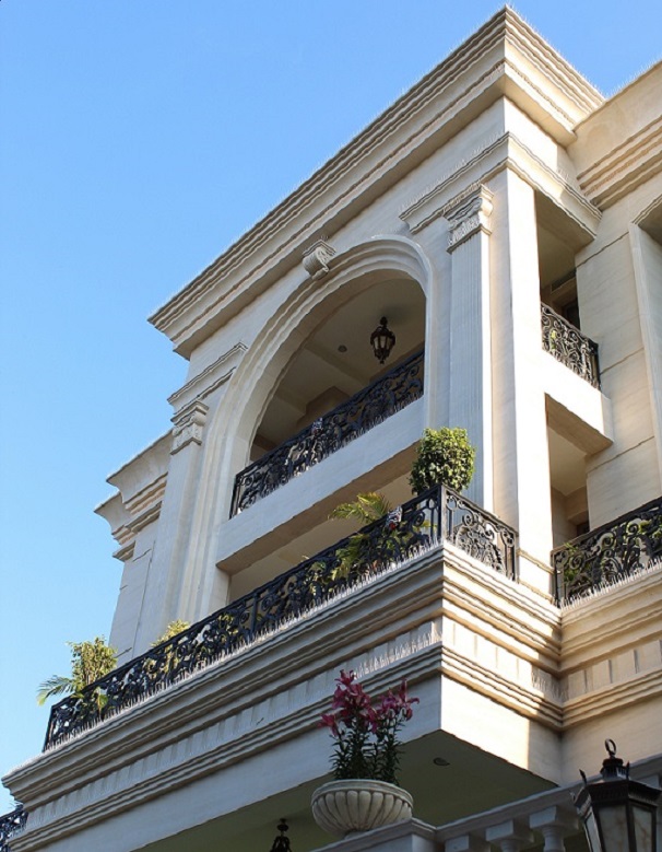 The Elegance of a Stone Facade: A Timeless Architectural Feature